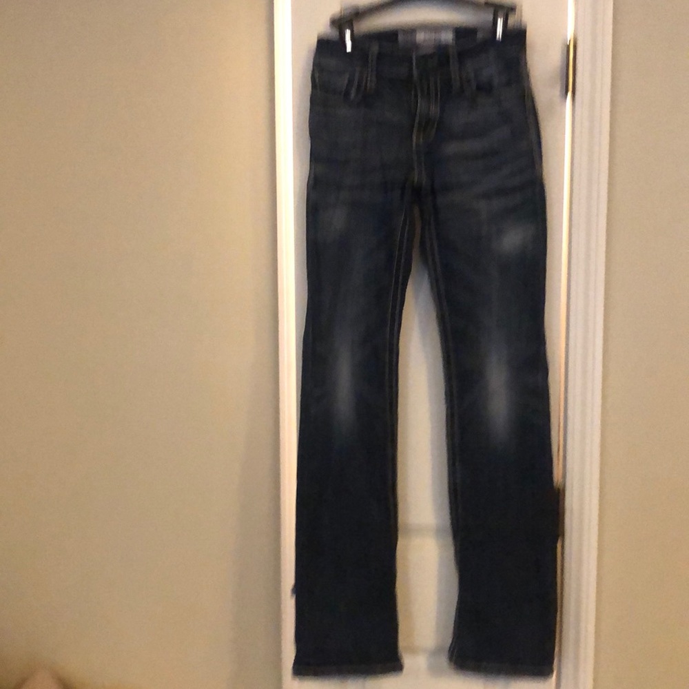 Buckle jeans